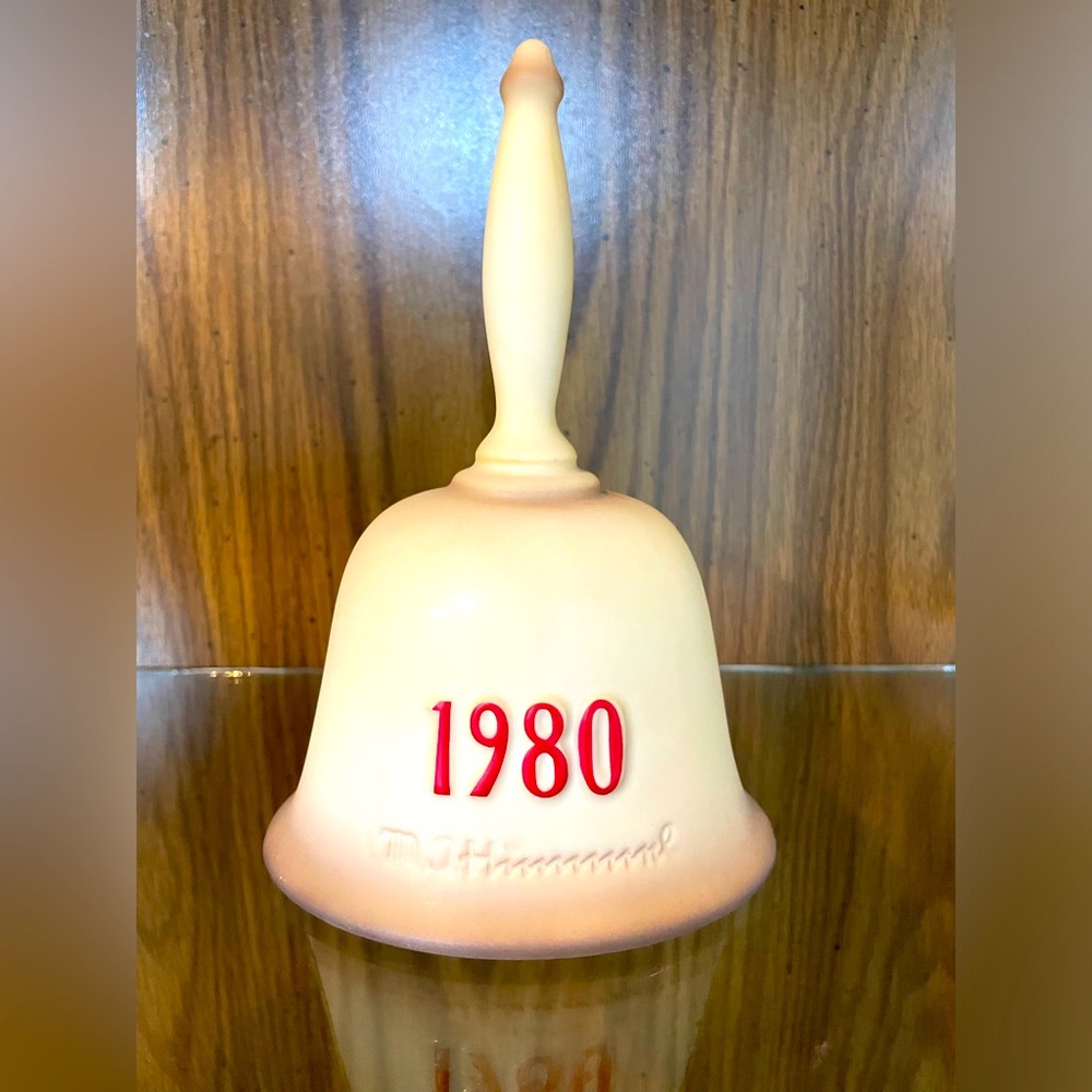 Hummel 3d edition 1980 bell